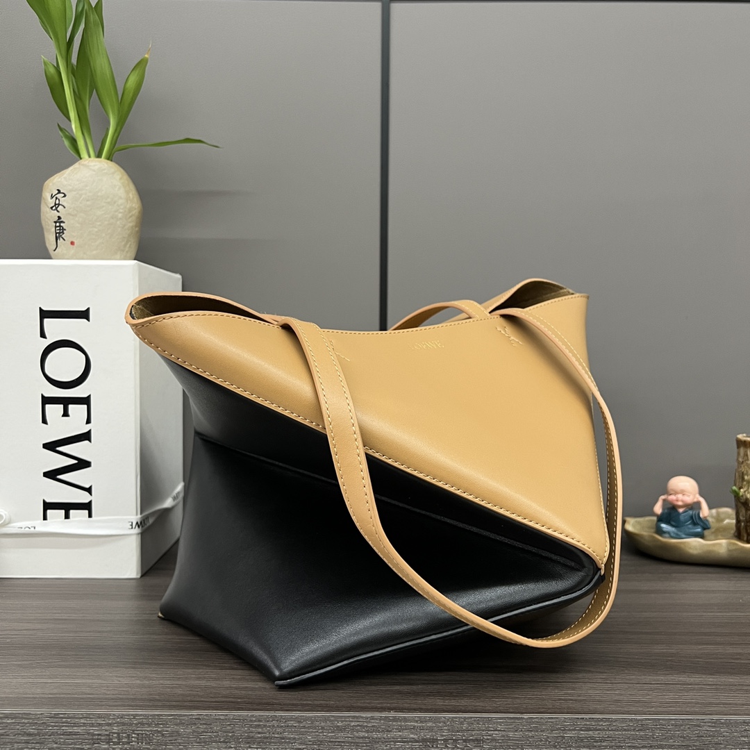 Loewe Shopping Bags